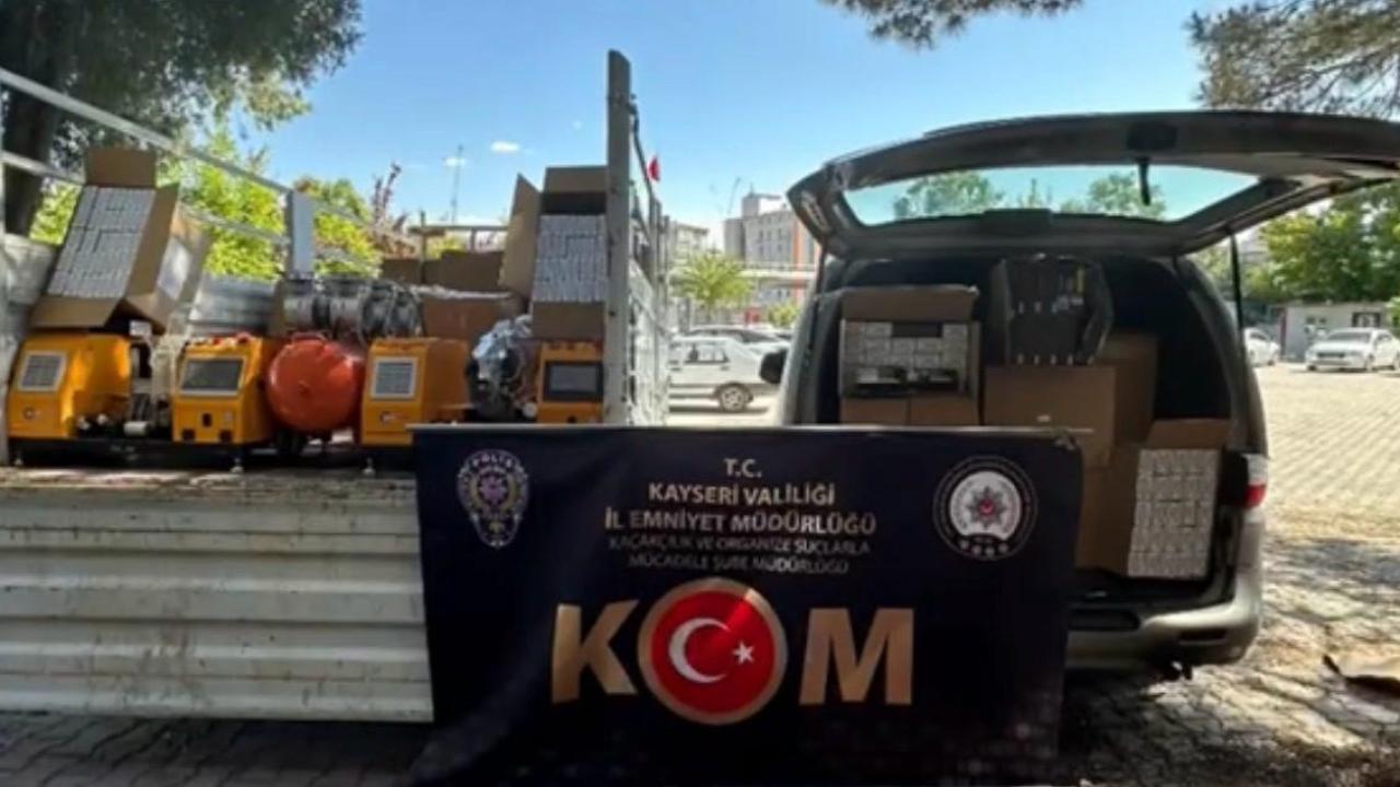 1 MİLYON 50 BİN ADET MAKARON ELE GEÇİRİLDİ