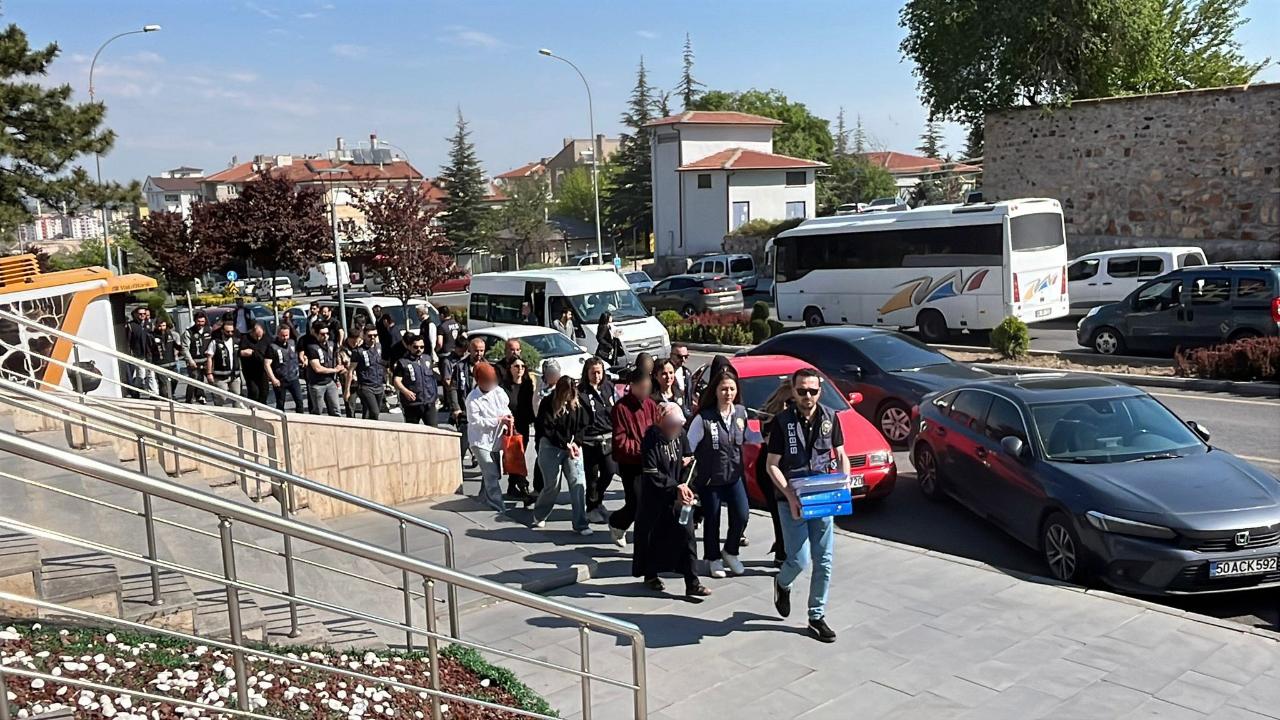 34 ŞÜPHELİ ADLİYEYE SEVK EDİLDİ