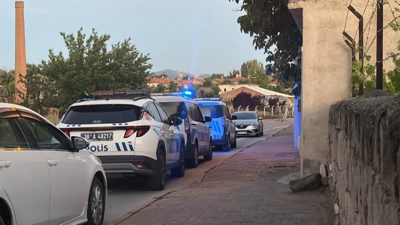 72 YAŞINDAKİ KADIN İNTİHAT ETTİ