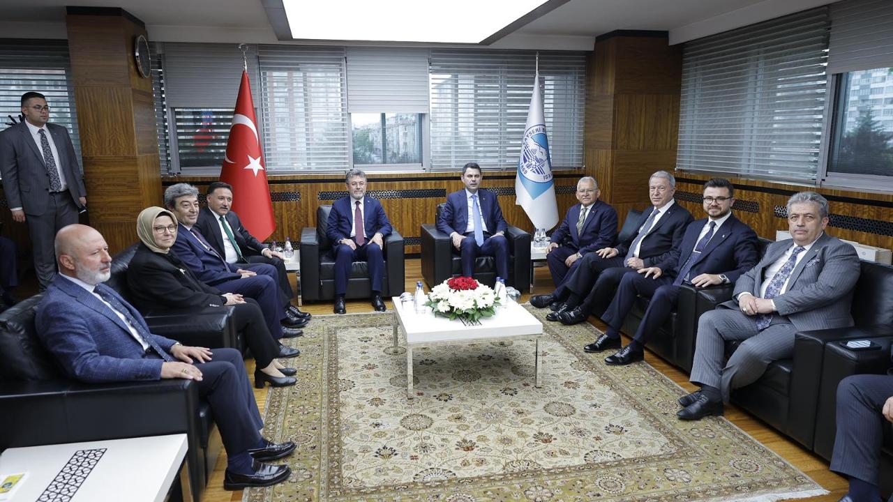 BÜYÜKKILIÇ, BAKAN KURUM VE BAKAN YUMAKLI’YI AĞIRLADI