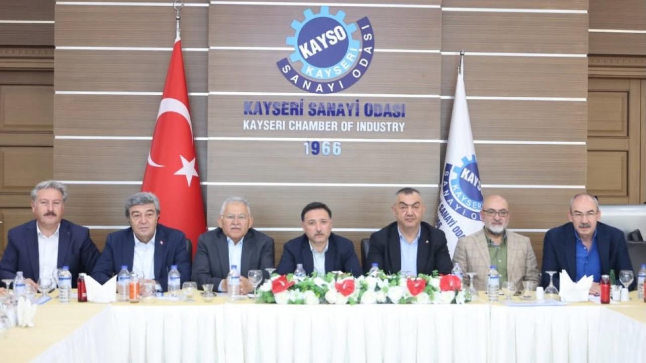 BÜYÜKKILIÇ, İSTİŞARE TOPLANTISINA KATILDI