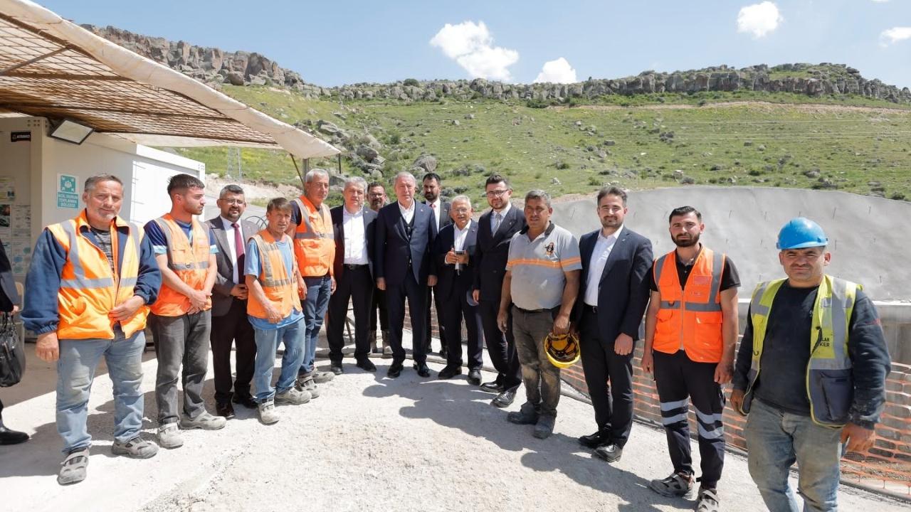 BÜYÜKKILIÇ VE AKAR’DAN YHT İNCELEMESİ