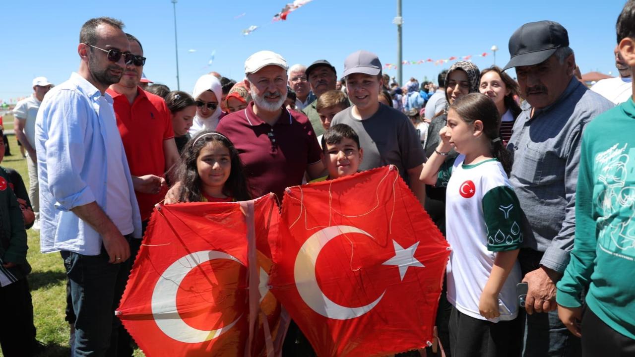 ÇOLAKBAYRAKDAR'DAN YAZ BOYUNCA DAHA FAZLA ETKİNLİK MÜJDESİ