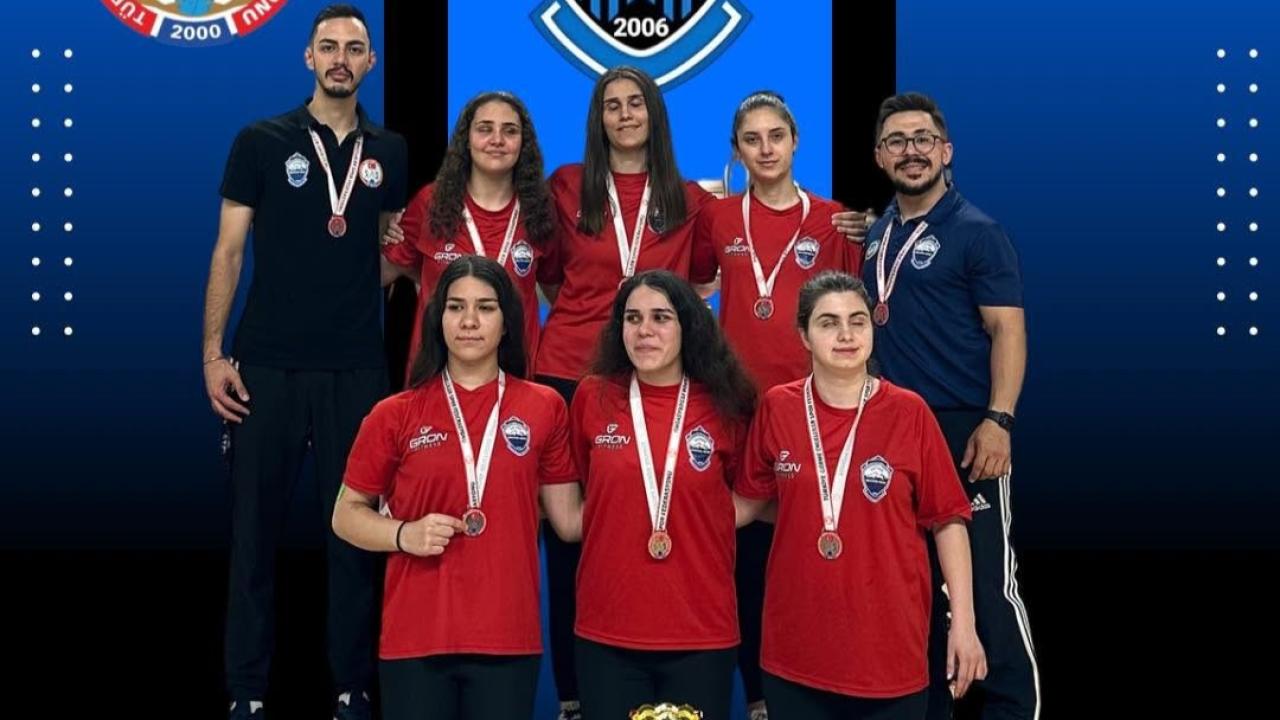 KAYSERİ ERCİYES GESK, SÜPER LİG BİLETİNİ ALDI