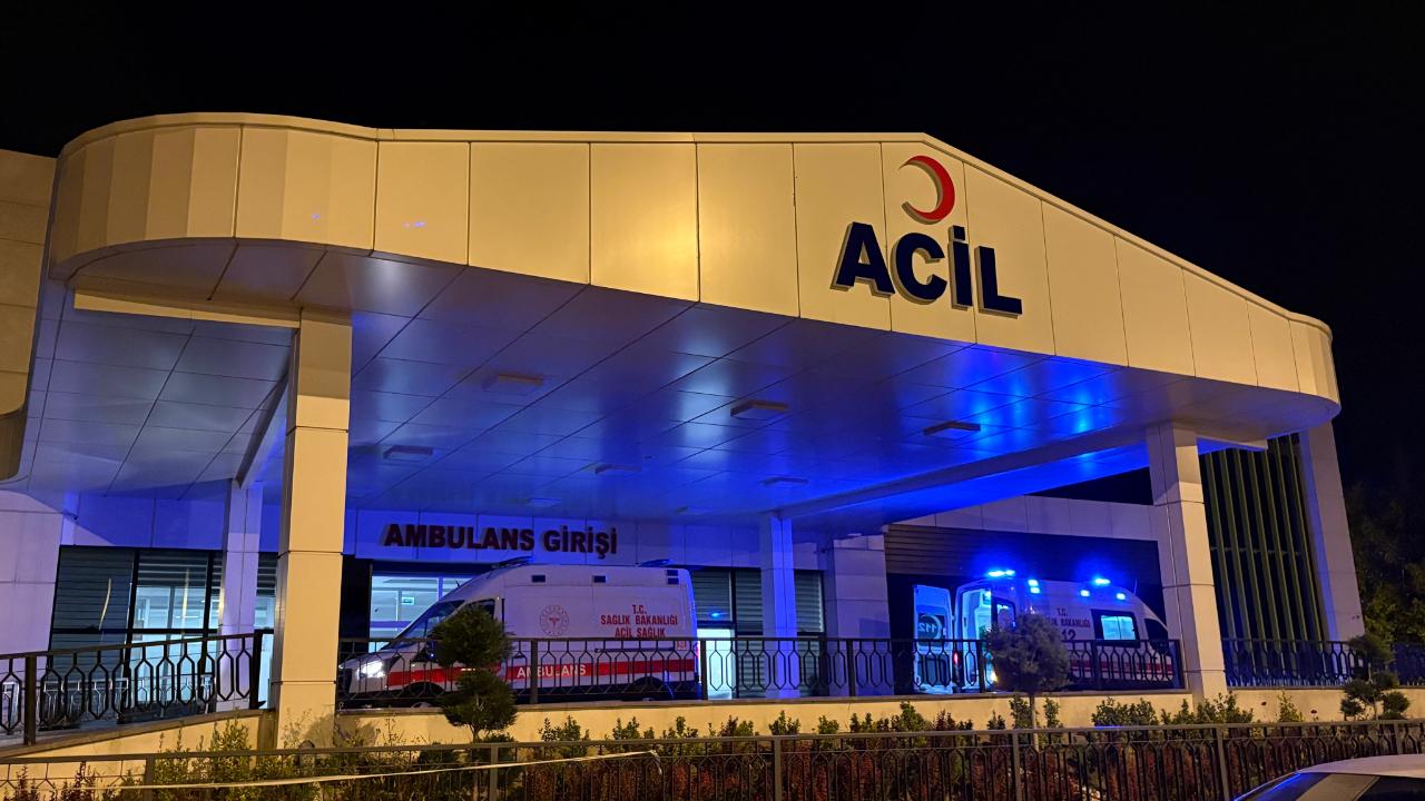 KAYSERİ'DE BIÇAKLI KAVGA