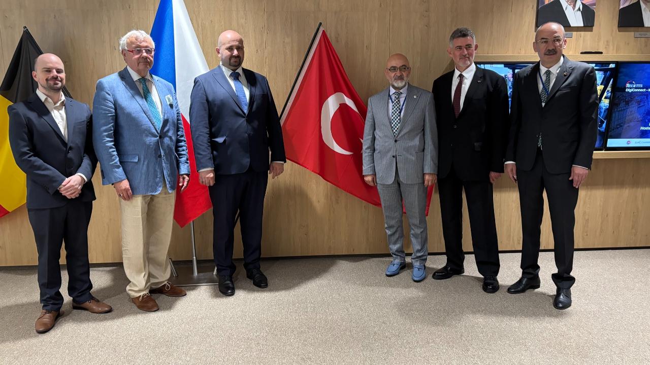 KTO'DAN AVRUPA'YA DİJİTAL ÇIKARMA