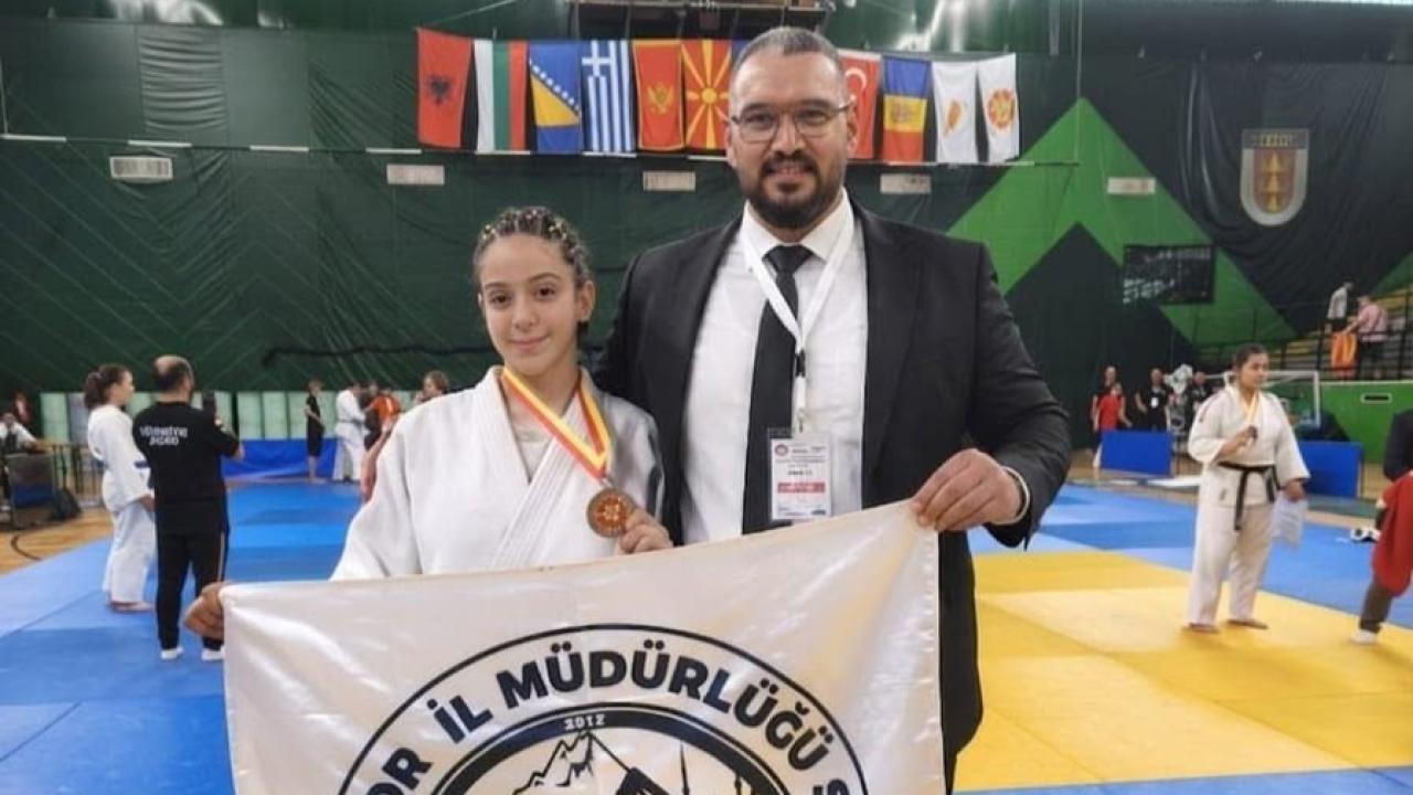 SARIKAYA BALKAN İKİNCİSİ OLDU