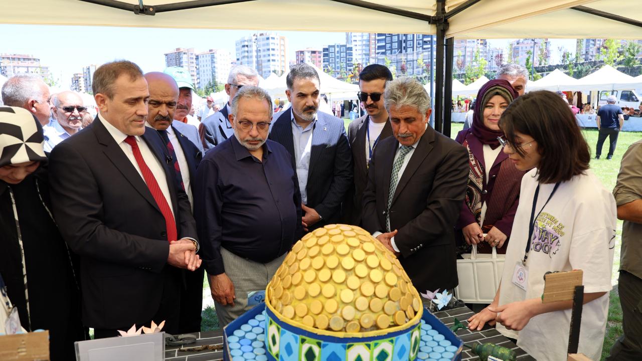 TALAS’TA ÇEVRE BİLİNCİ ŞENLİKLE BÜTÜNLEŞTİ