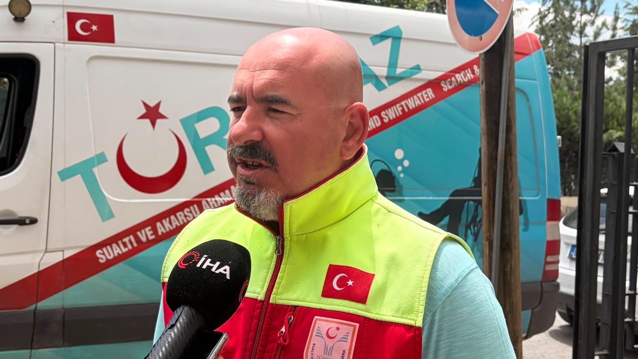BOĞULMAMAK İÇİN ÇIRPINMAYIN