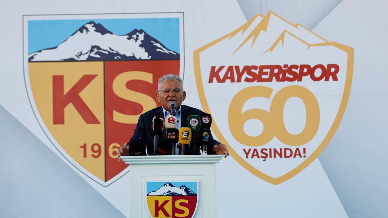 BÜYÜKKILIÇ: "KAYSERİSPOR'U YENİDEN SÜPER LİG'DE GÖRMEK İÇİN ÜZERİMİZE DÜŞENİ YAPACAĞIZ"