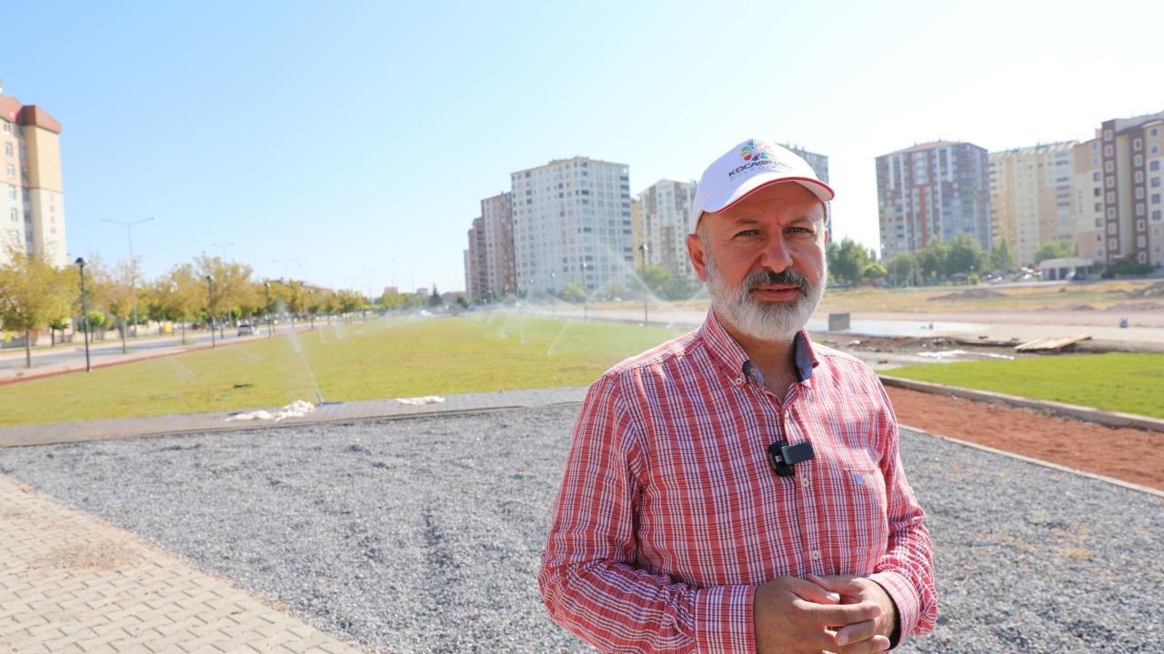 ÇOLAKBAYRAKDAR: “HER YENİ PARK, ŞEHRİMİZE KAZANDIRILAN YENİ BİR NEFESTİR”