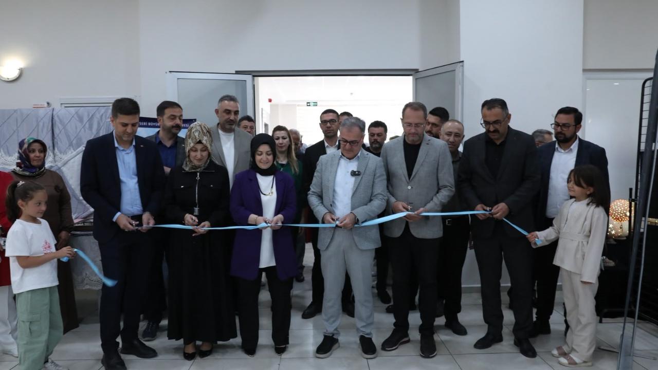 ÖZDOĞAN'DAN KAYMEK KURSİYERLERİNE TAM NOT