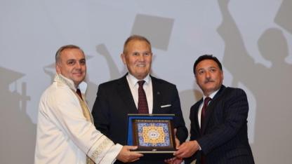 ÇETİNSAYA: "KAYSERİ HER ZAMAN BAŞIMIZIN TACI"