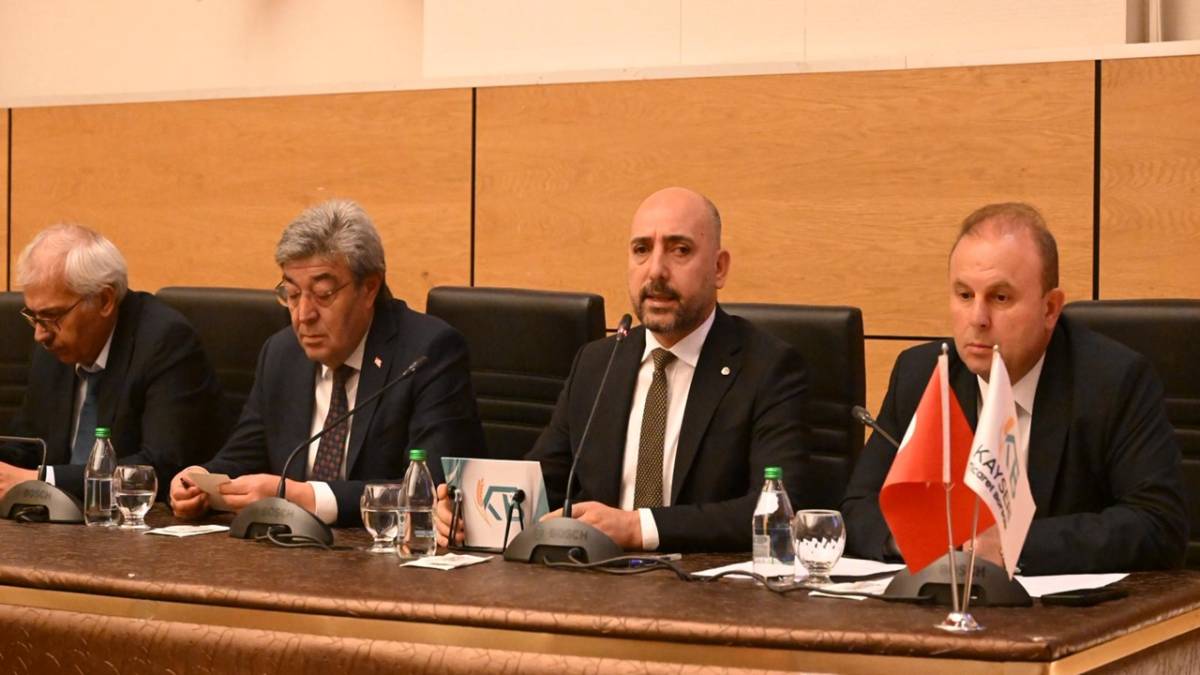 KIRMIZI ET ÜRETİCİLERİ İSTİŞARE TOPLANTISI GERÇEKLEŞTİRİLDİ