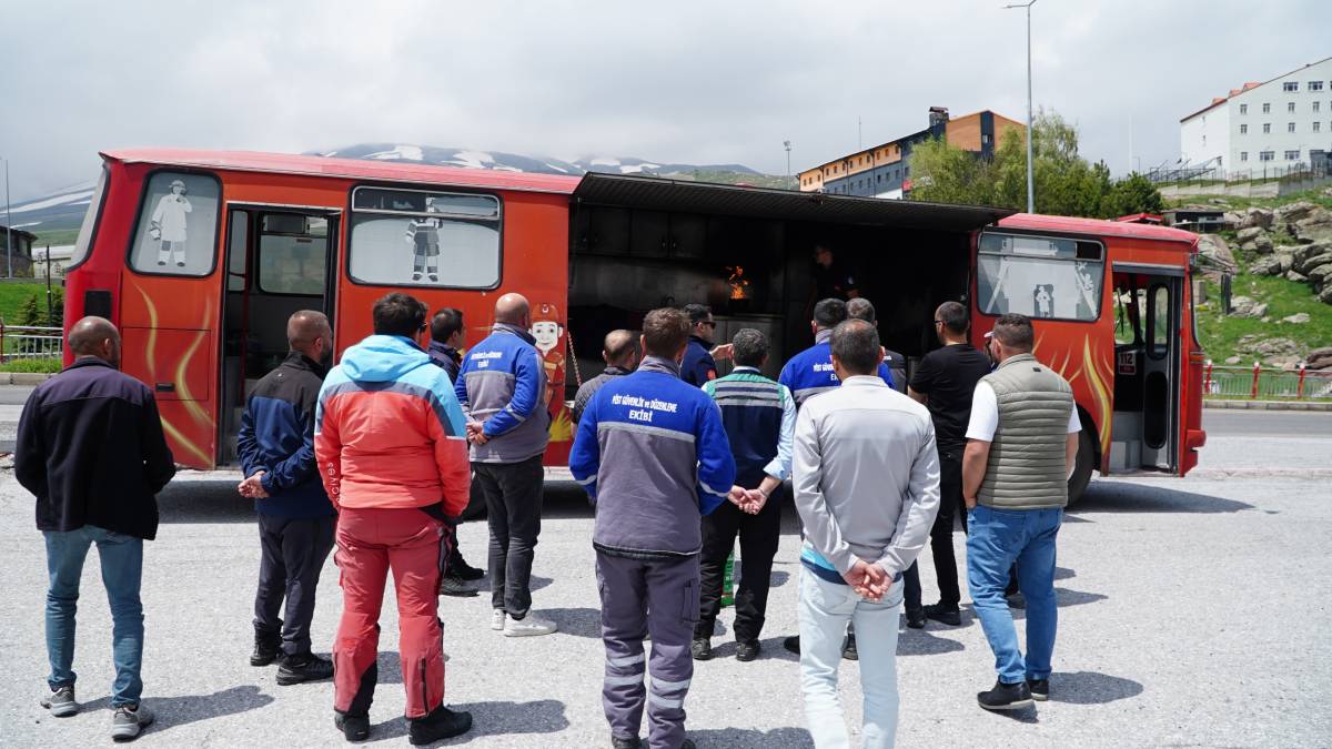 ERCİYES A.Ş. PERSONELİNE YANGIN EĞİTİMİ