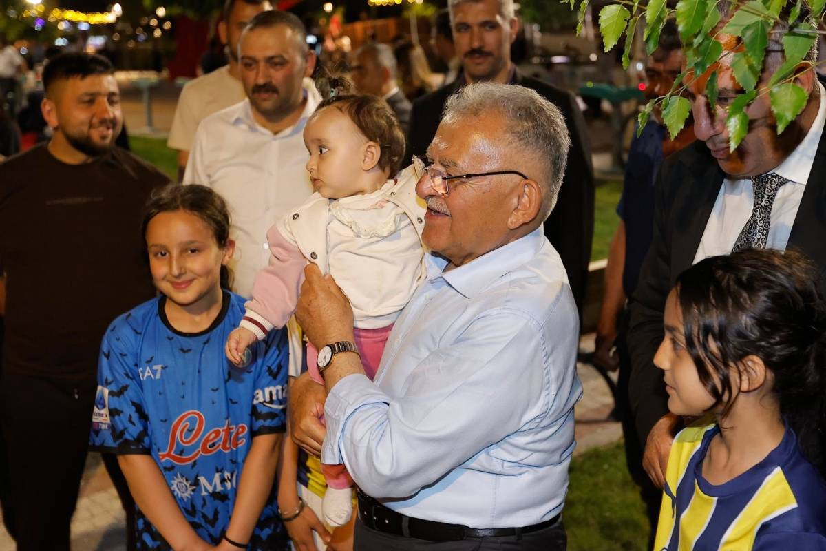 BÜYÜKKILIÇ’TAN HALKLA AKŞAM BULUŞMASI