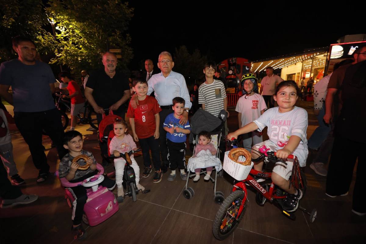 BÜYÜKKILIÇ’TAN HALKLA AKŞAM BULUŞMASI