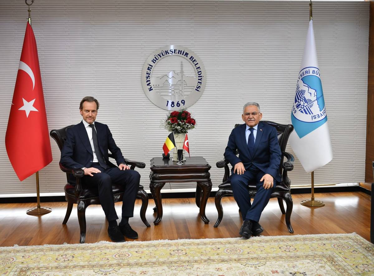 BÜYÜKKILIÇ’IN VİZYONU KAYSERİ’Yİ DÜNYAYA TAŞIYOR