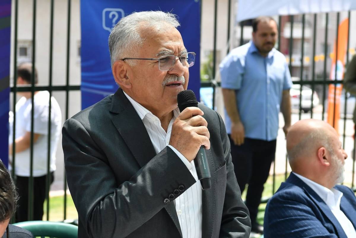 BÜYÜKKILIÇ ERKİLET TRANVAY HATTI'NI ANLATTI