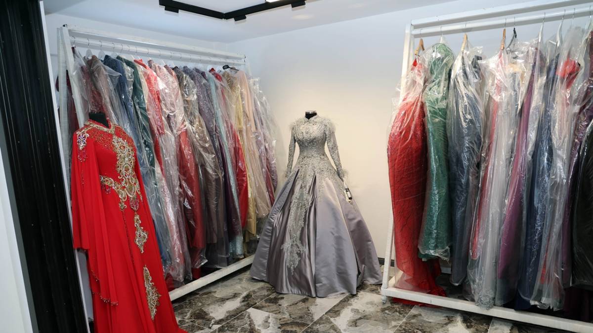 KAR TANESİ GELİNLİK EVİ YENİ SEZONA HAZIR