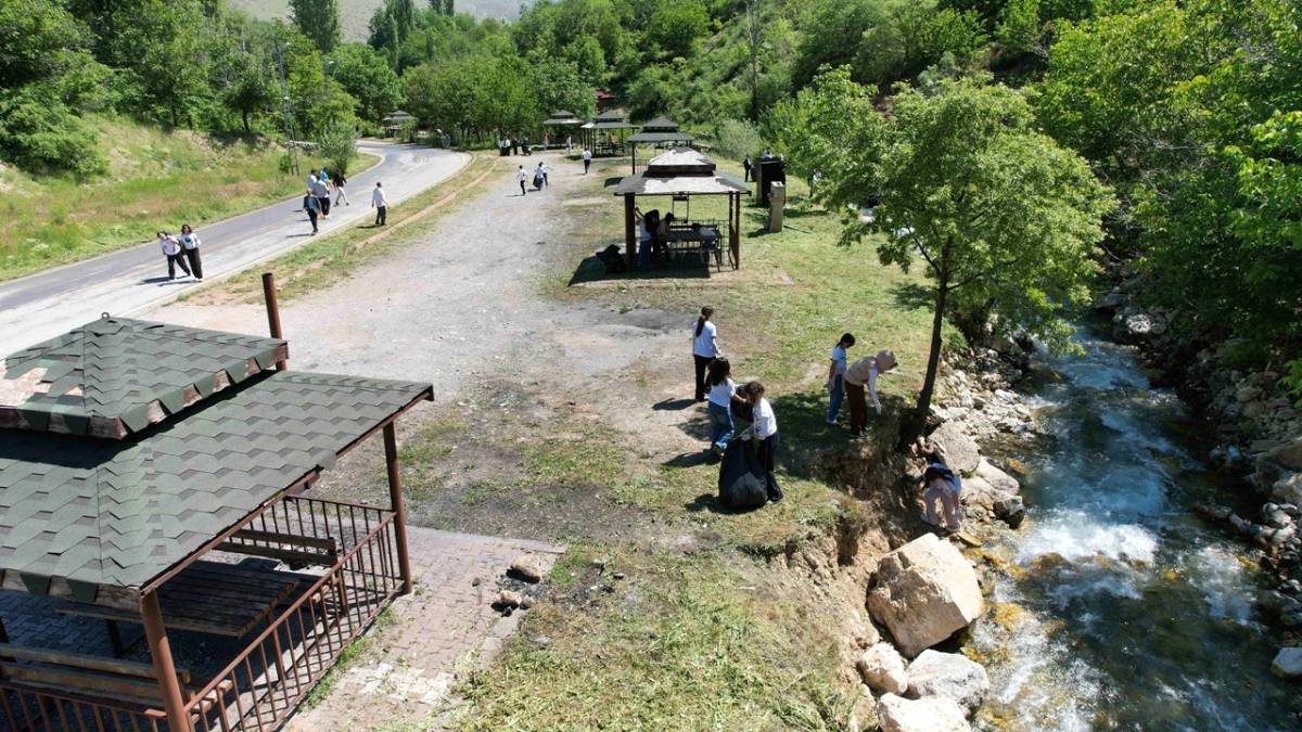 YAHYALI’DA DÜNYA ÇEVRE GÜNÜ ETKİNLİĞİ DÜZENLENDİ