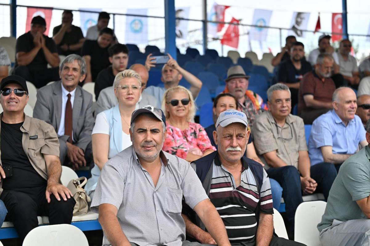 BİN 567 PEHLİVAN ALTIN KEMER İÇİN KOL BAĞLADI