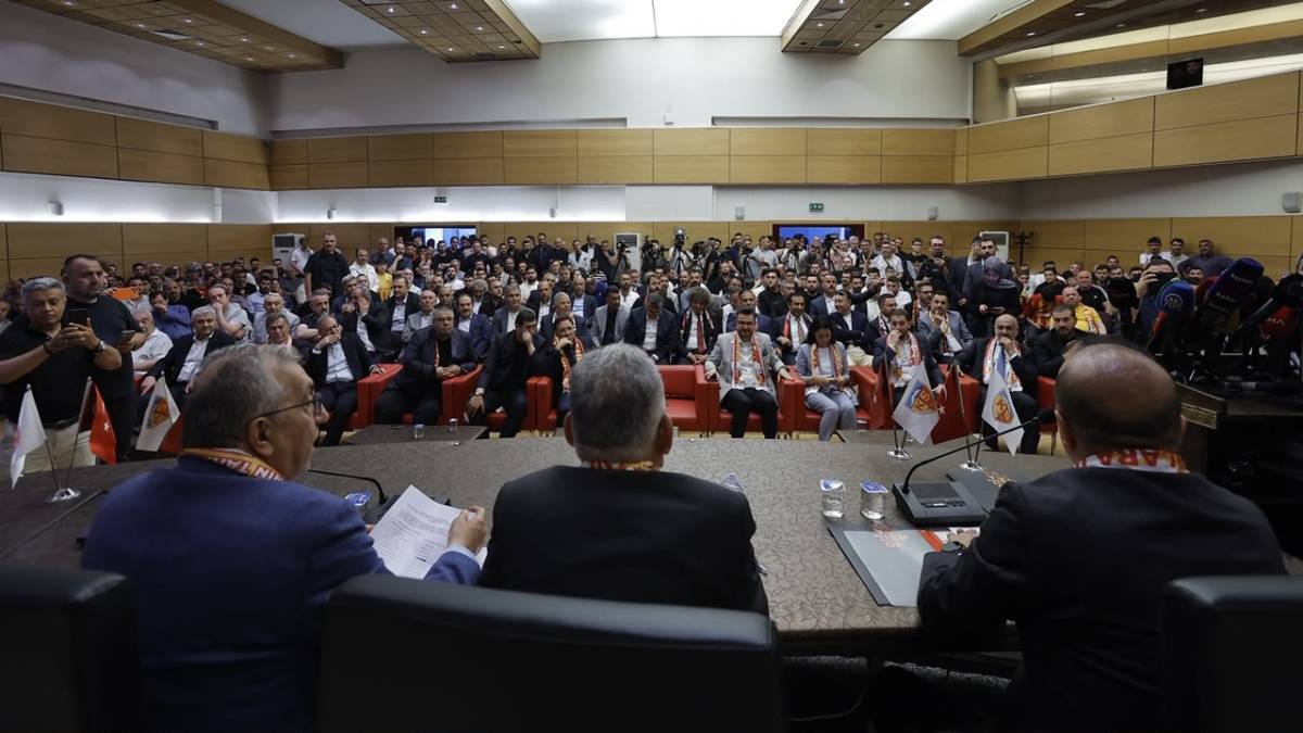 ALİ ÇAMLI YENİDEN BAŞKAN
