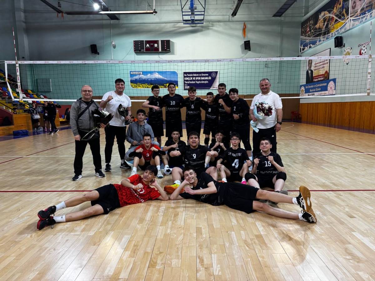 KAYSERİ ELİT VOLEYBOL SON 32 TAKIM ARASINDA