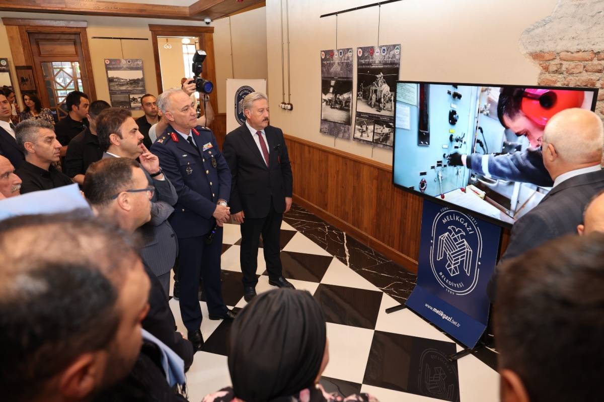 2. HAVA BAKIM FABRİKA MÜDÜRLÜĞÜ 100. YIL RESİM SERGİSİ AÇILDI