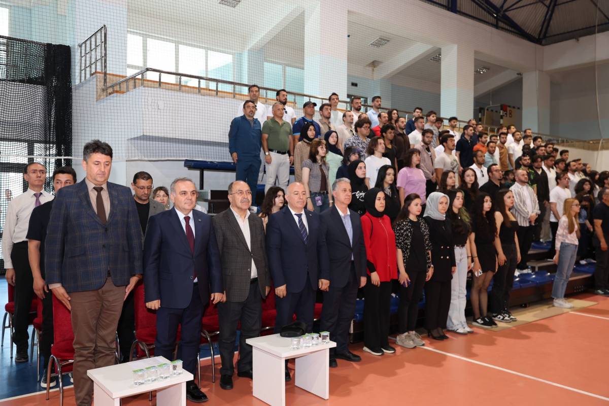 ERÜ’DE ÖDÜL TÖRENİ DÜZENLENDİ