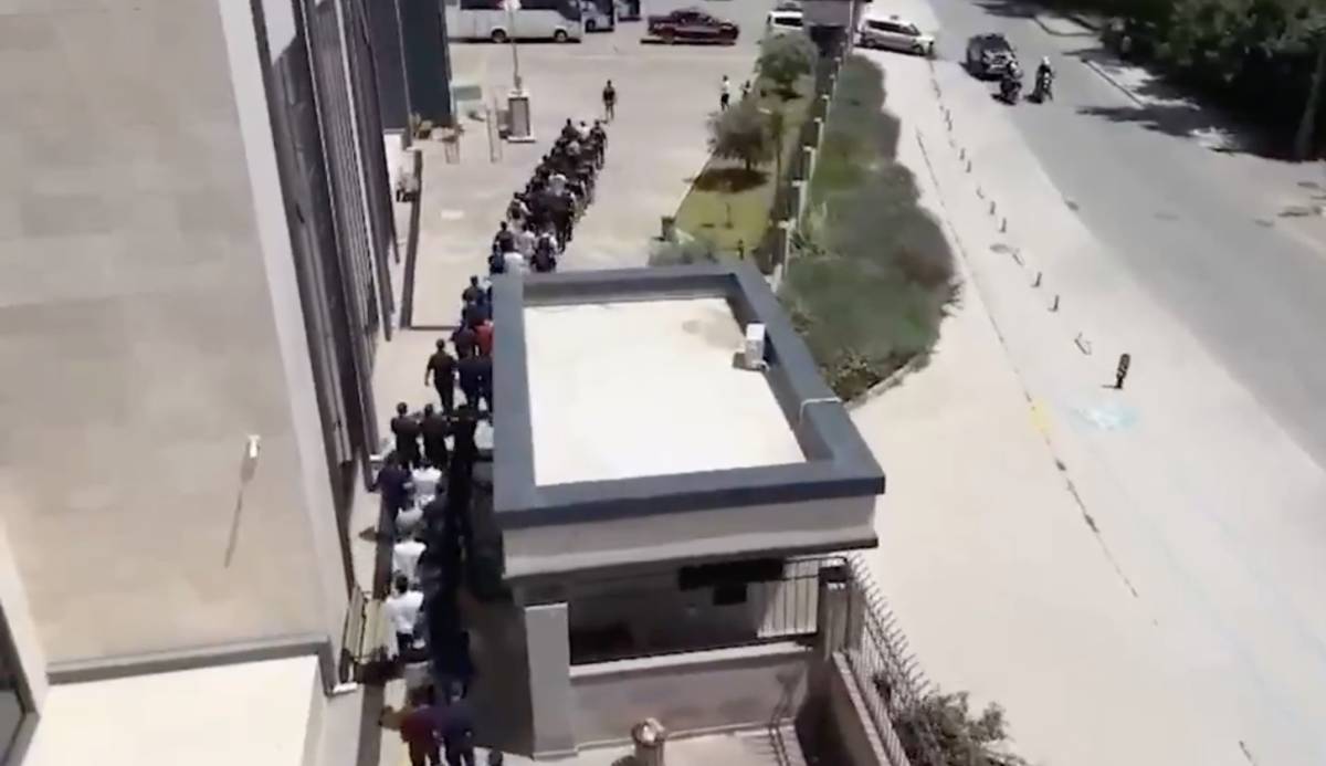 GÖÇMEN KAÇAKÇILIĞI YAPAN SUÇ ÖRGÜTÜ ÇÖKERTİLDİ