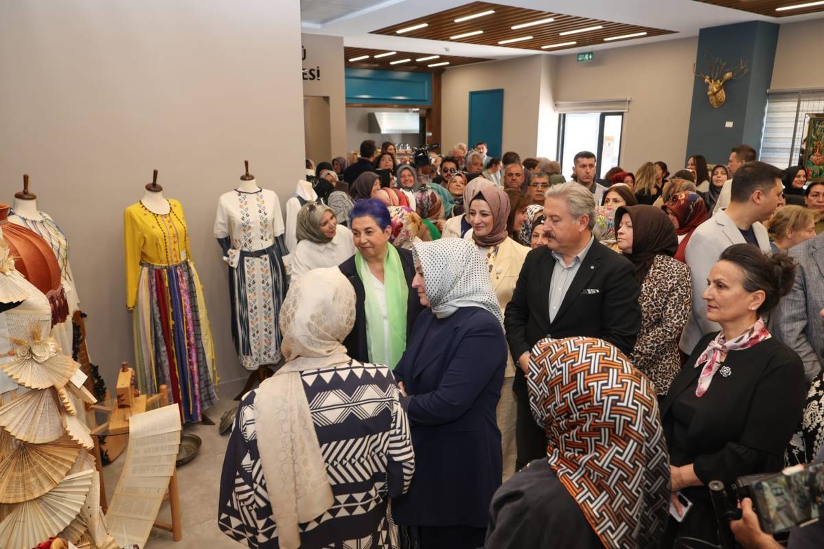 GÜLÜK SOSYAL YAŞAM MERKEZİ TANITILDI