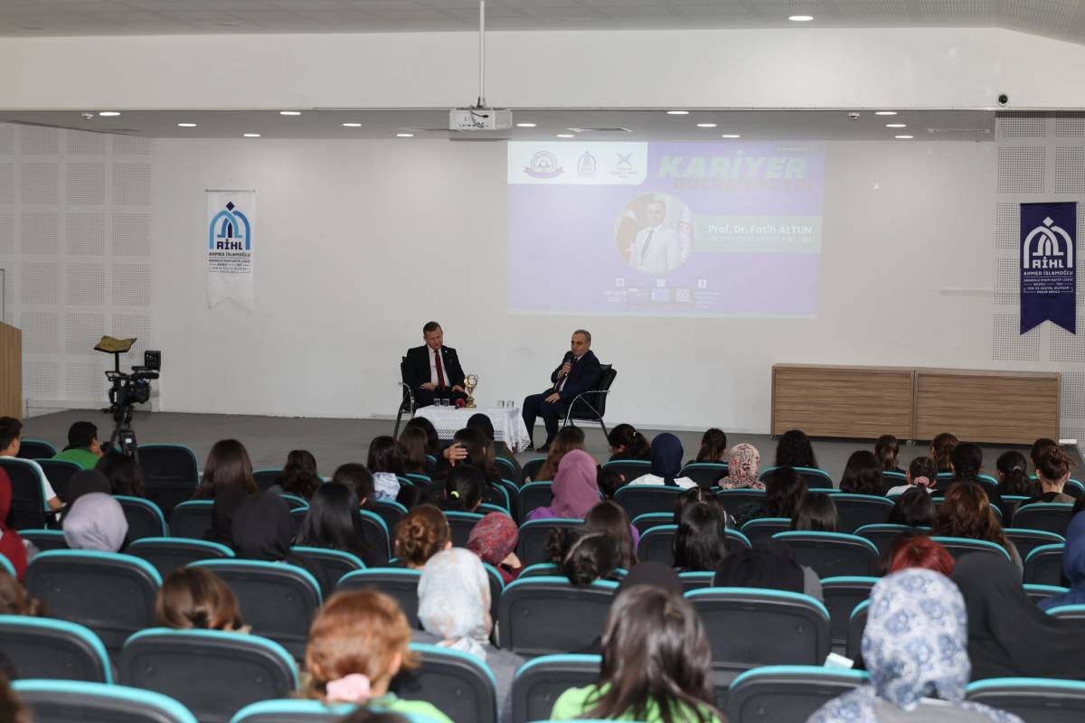 ALTUN, DEVELİ’DE ÖĞRENCİLER İLE BULUŞTU
