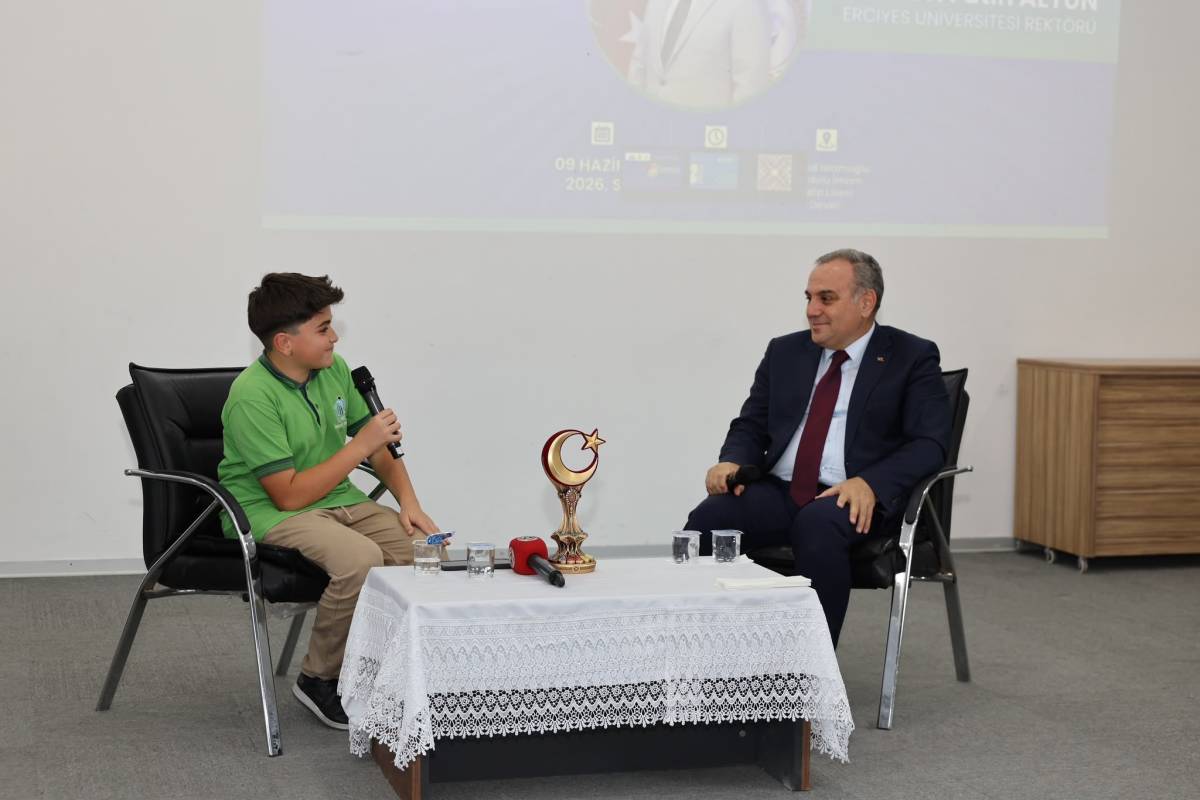ALTUN, DEVELİ’DE ÖĞRENCİLER İLE BULUŞTU