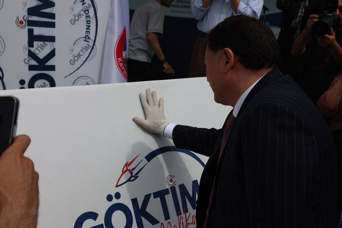İZZET ÖZSÜZKAYA ORTAOKULU’NDA GÖKTİM TEKNOLOJİ ATÖLYESİ AÇILDI