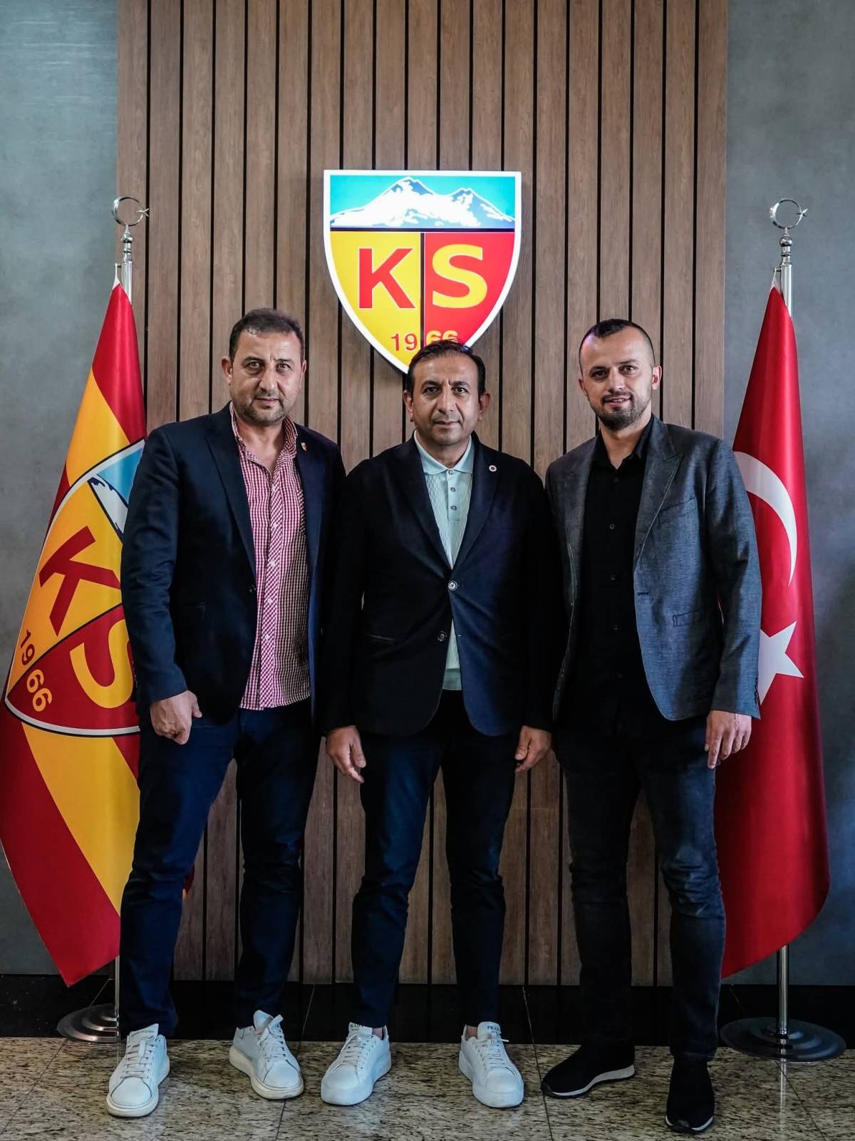 PARLAK, GENEL KOORDİNATÖR OLDU