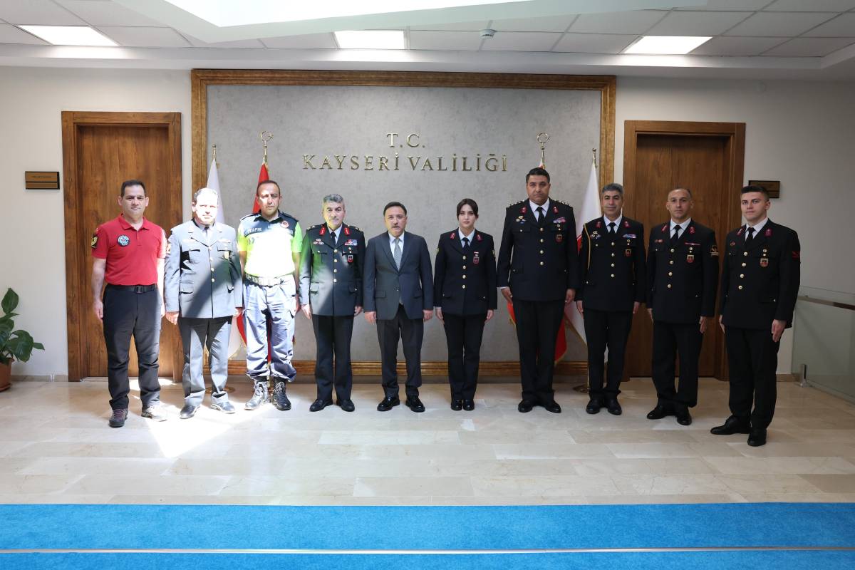 YEŞİLYURT'TAN ÇİÇEK'E ZİYARET