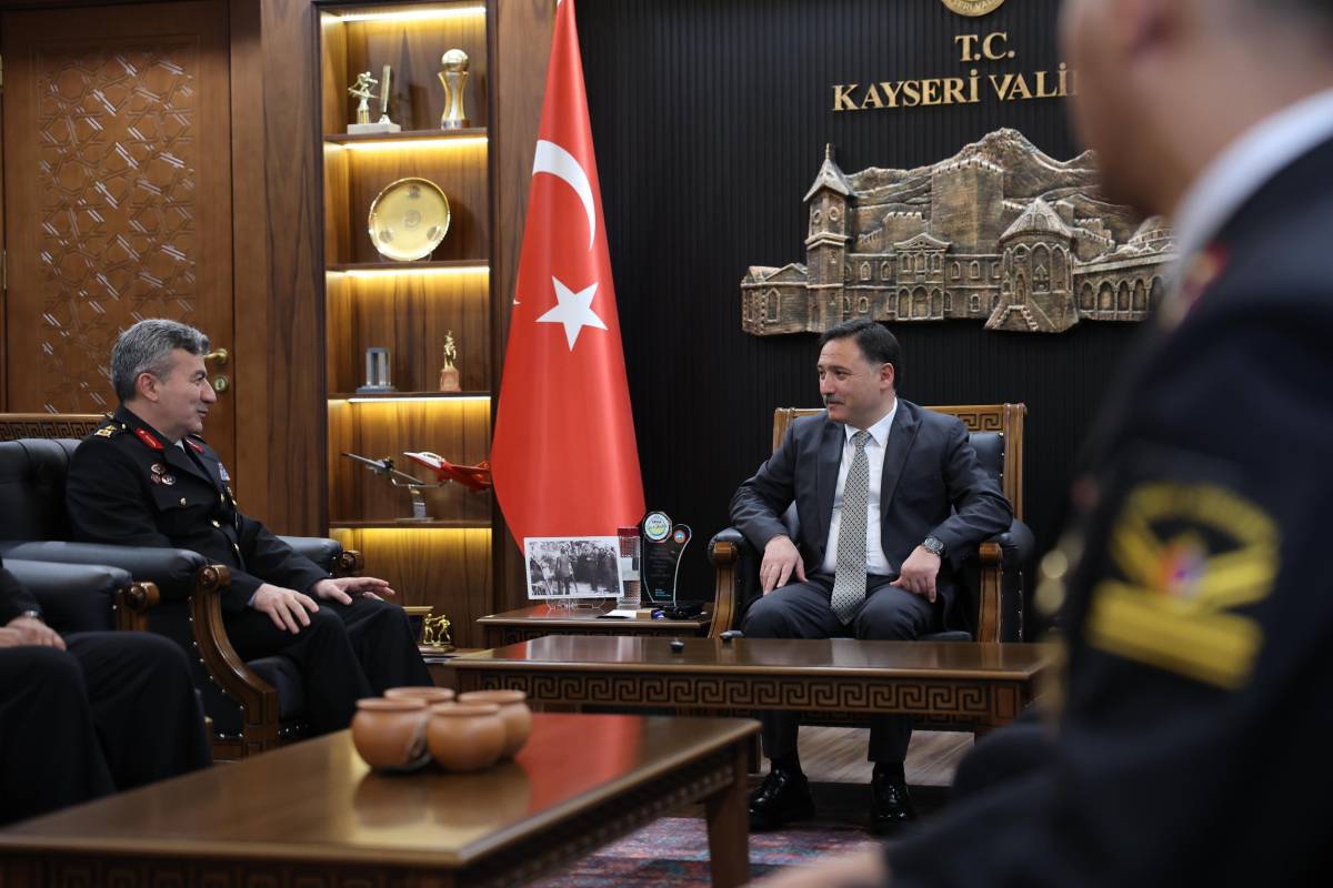 YEŞİLYURT'TAN ÇİÇEK'E ZİYARET