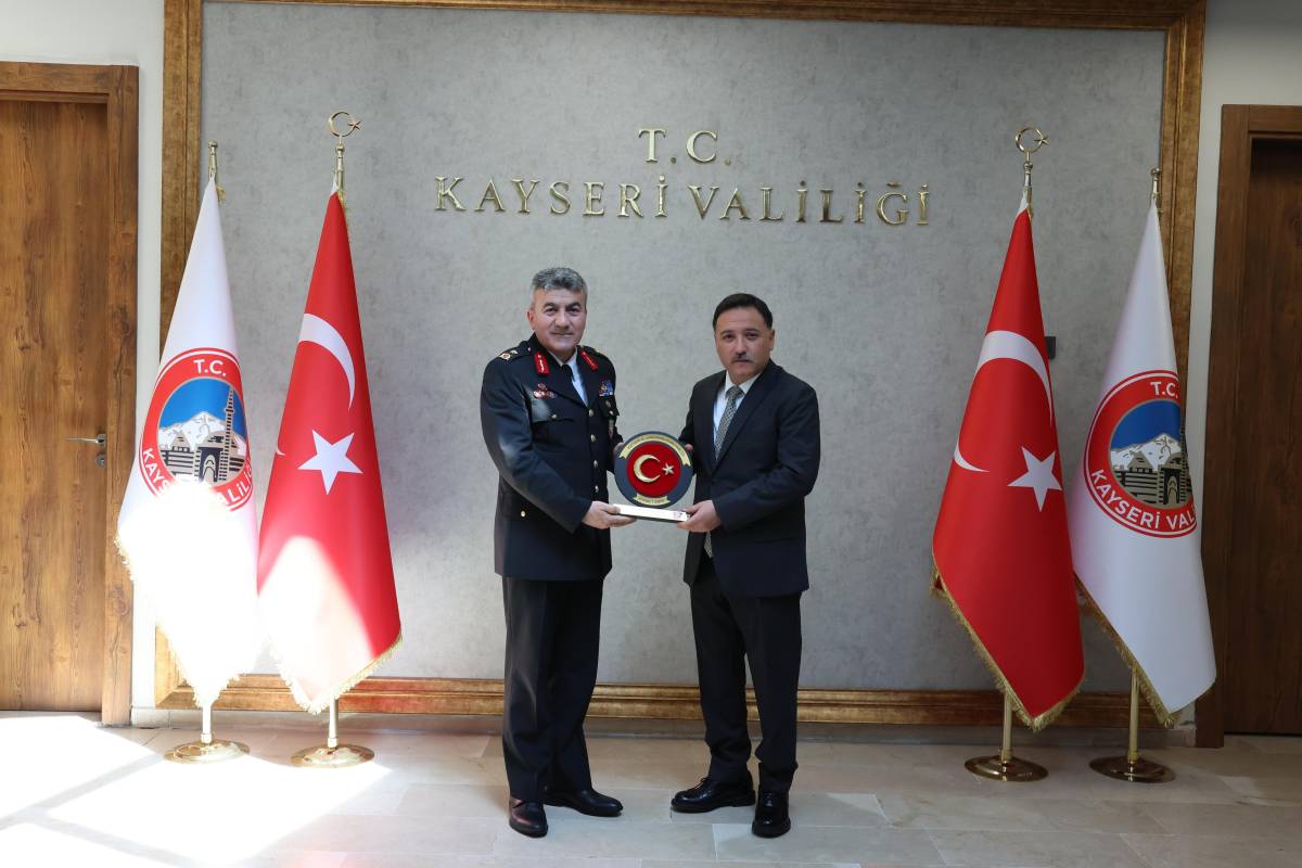 YEŞİLYURT'TAN ÇİÇEK'E ZİYARET