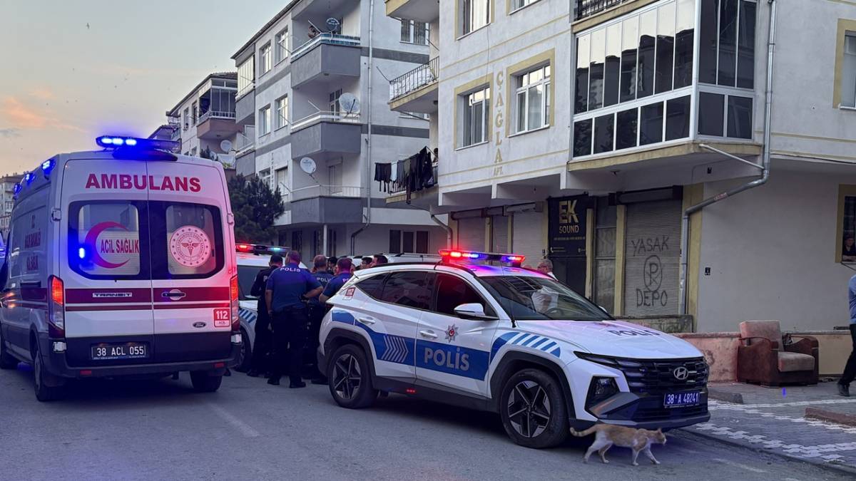 KAYINVALİDESİ VE BALDIZI BIÇAKLADI