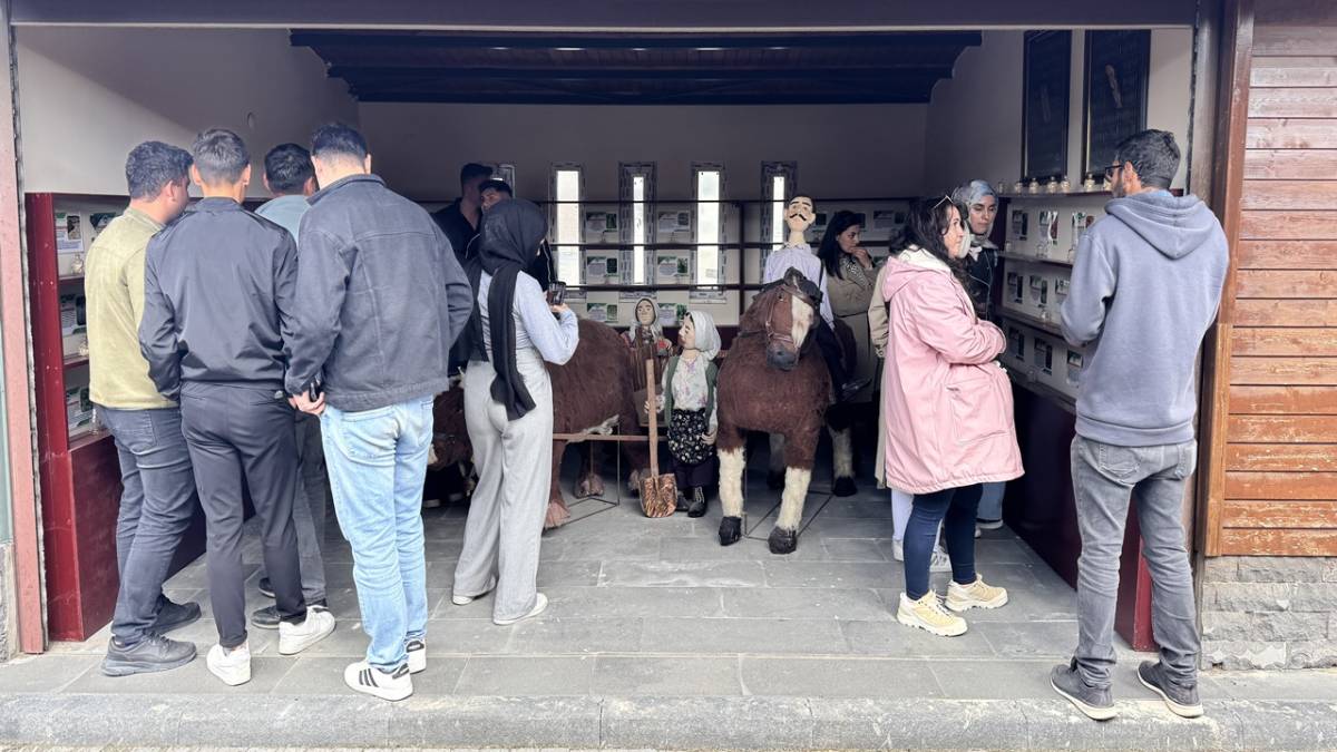 ÖĞRENCİLER UYGULAMALI EĞİTİM ALDI