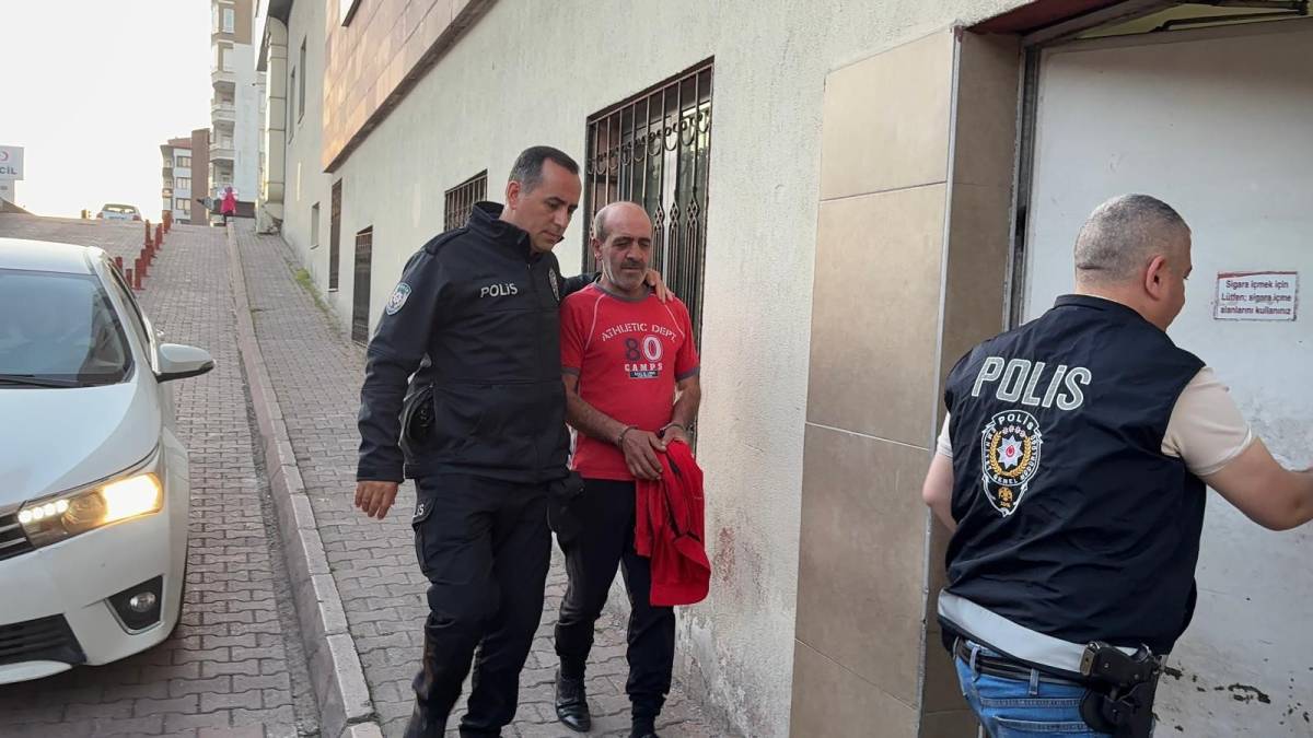 UYUŞTURUCU SATICILARINA DARBE