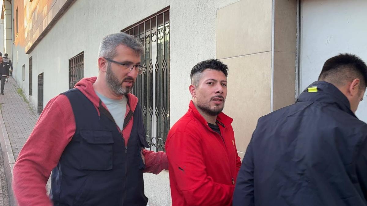 UYUŞTURUCU SATICILARINA DARBE