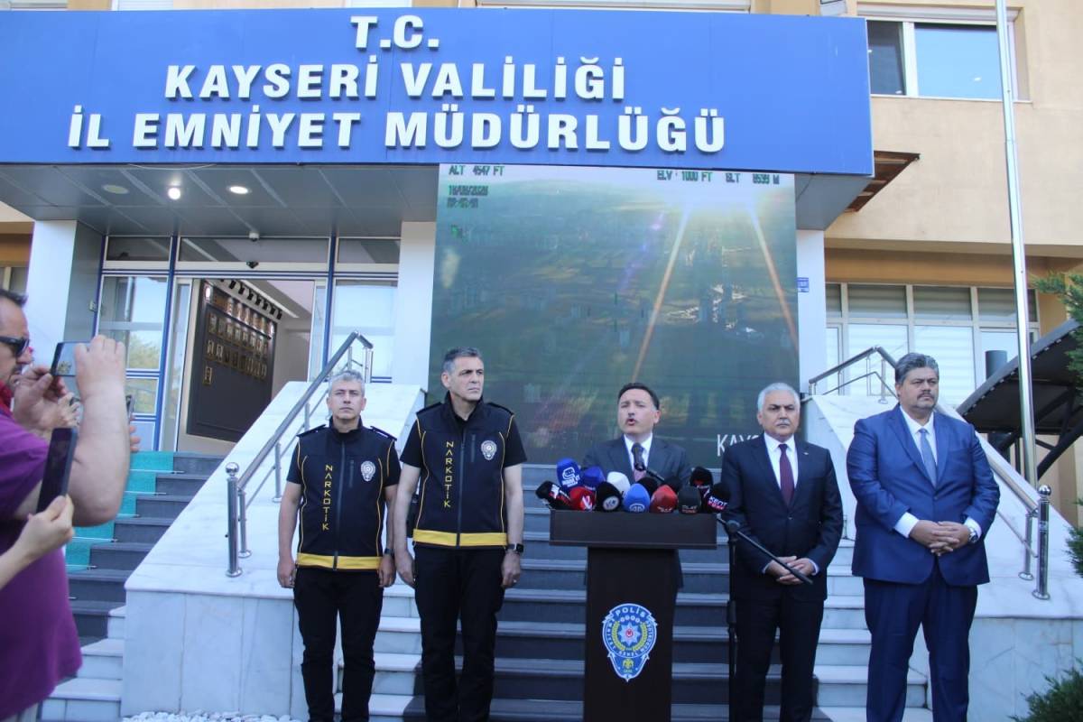 CUMHURİYET TARİHİNİN EN BÜYÜK UYUŞTURUCU OPERASYONU GERÇEKLEŞTİRİLDİ
