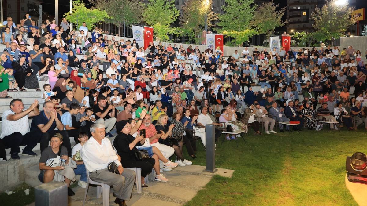 “BABALAR GÜNÜ” EN GÜZEL ŞARKILARLA KUTLANACAK