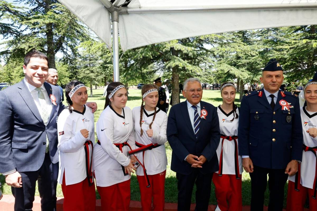 “JANDARMA, MİLLETİMİZİN HUZURUNUN TEMİNATIDIR”