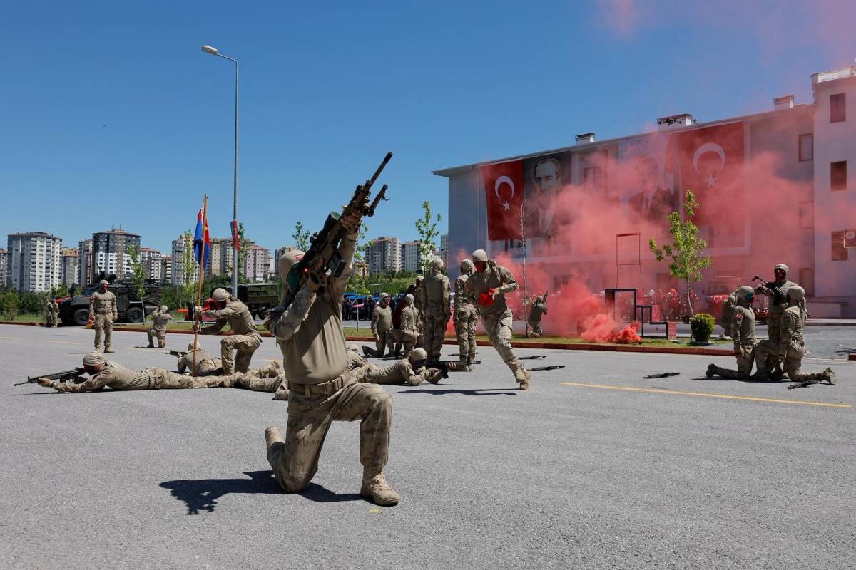“JANDARMA, MİLLETİMİZİN HUZURUNUN TEMİNATIDIR”