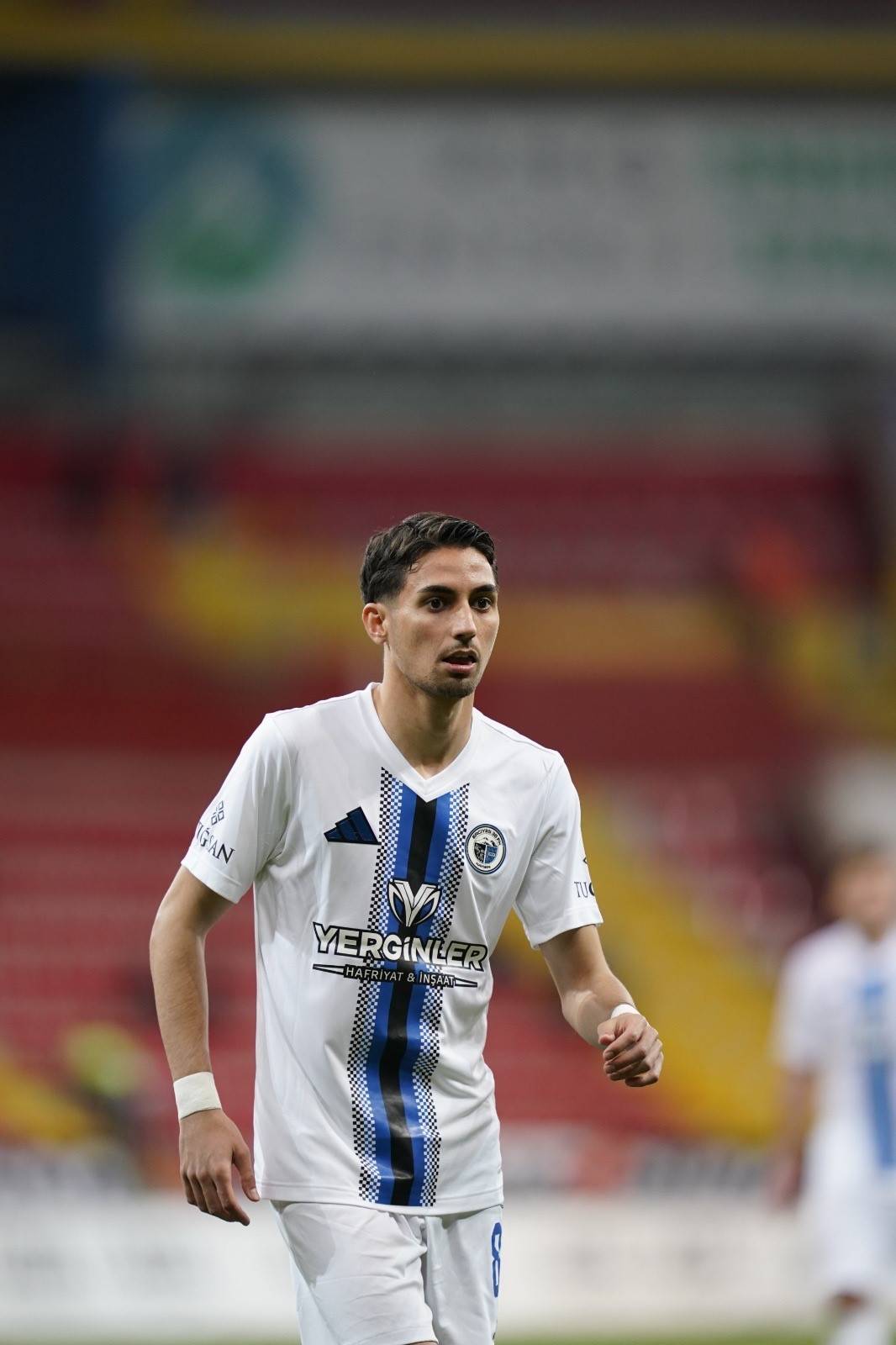İÇ TRANSFERDE 5 OYUNCUYLA YENİDEN ANLAŞILDI