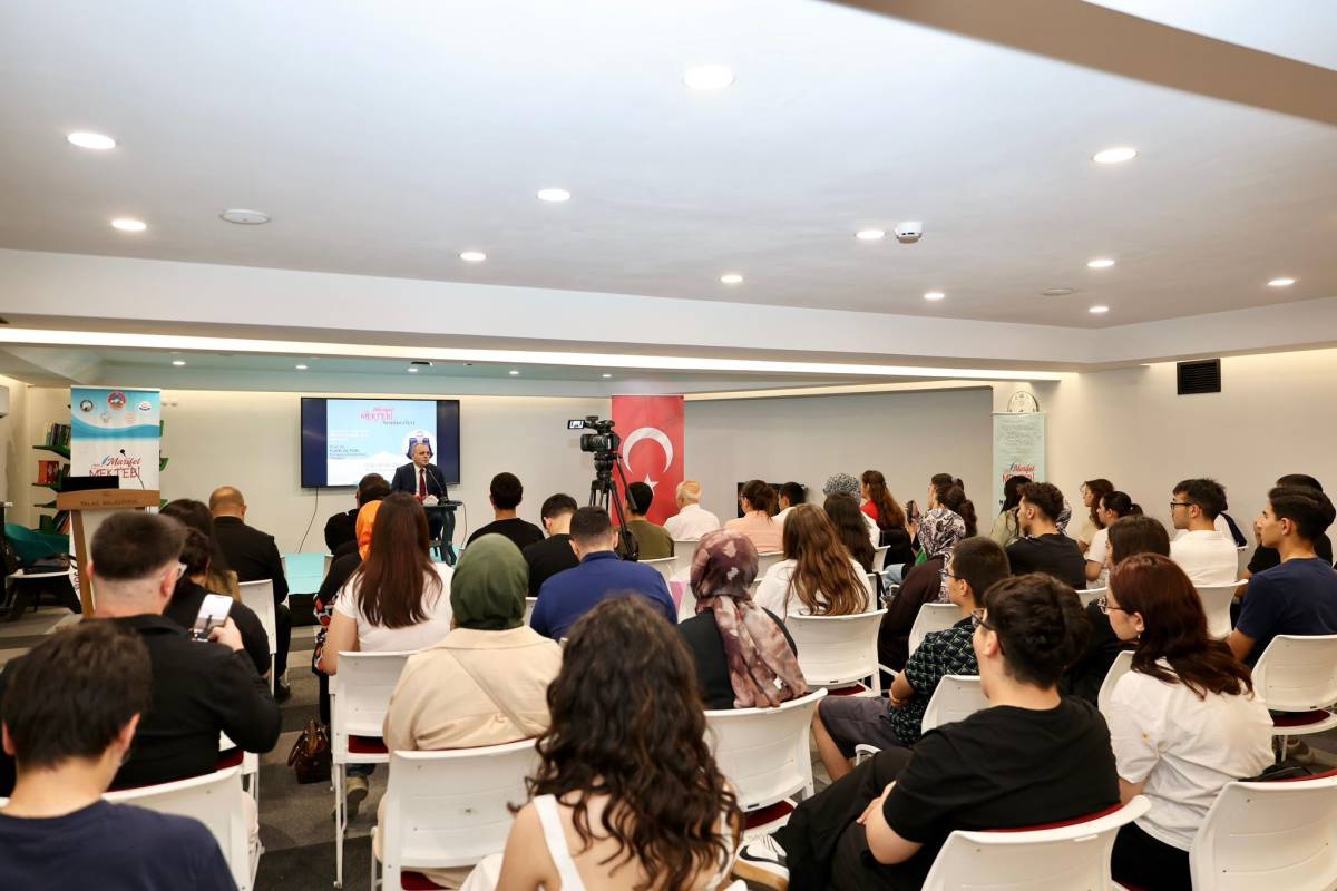 ALTUN, ÖĞRENCİLER İLE BİR ARAYA GELDİ