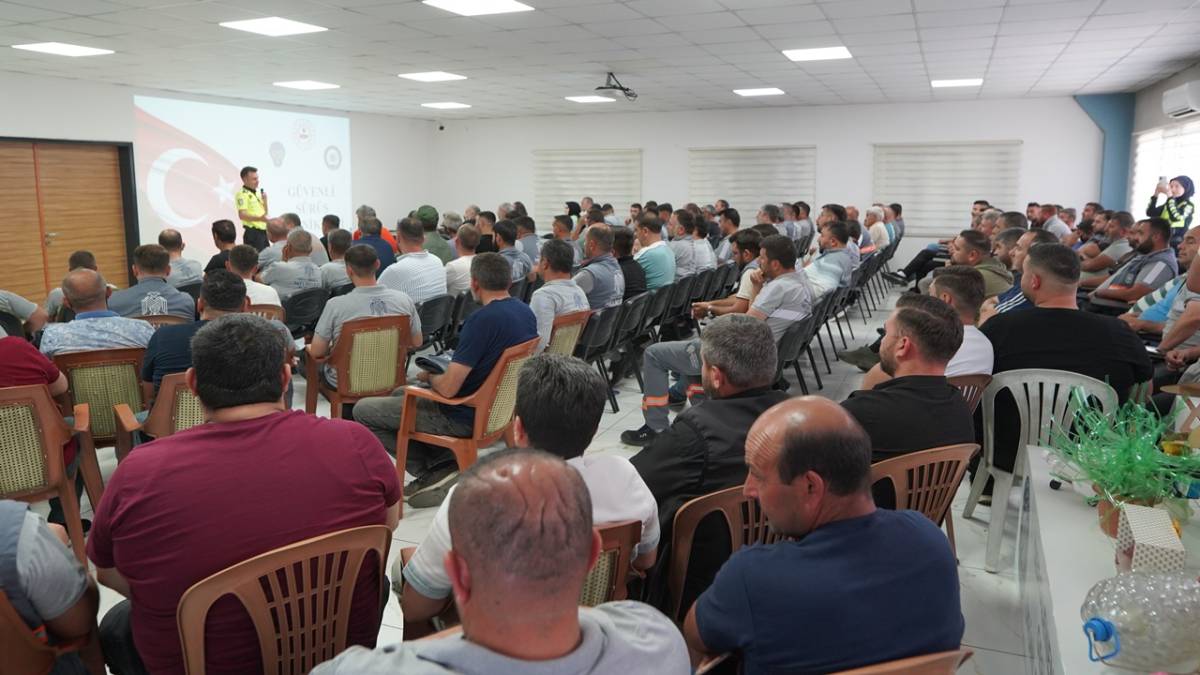 MELİKGAZİ'DEN SAHA ÇALIŞANLARINA TRAFİK EĞİTİMİ
